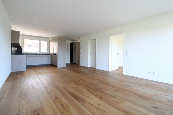 Moderne 2.5-Zimmer-Wohnung mit herrlichem Ausblick 3