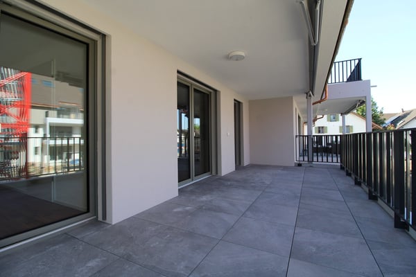 Charmante 3.5 Zimmer Neubauwohnung 6