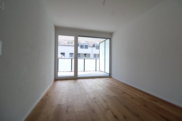 Charmante und helle 2.5 Zimmer-Wohnung 2