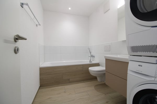 Moderne 4.5-Zimmerwohnung mit zwei Bädern und gemütlichem Sitzplatz 7