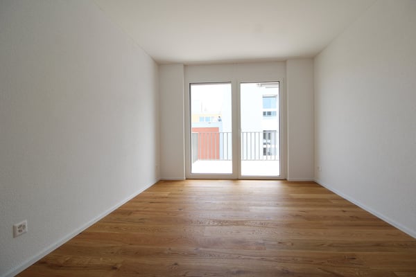 Moderne 4.5-Zimmerwohnung mit zwei Bädern und gemütlichem Sitzplatz 4