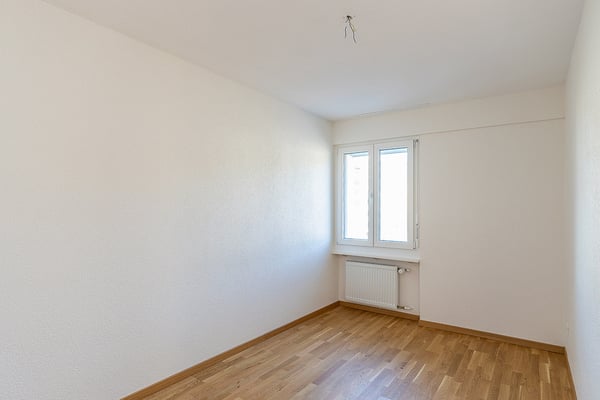 schöne 3.5 Zimmer-Wohnung mit Balkon 6