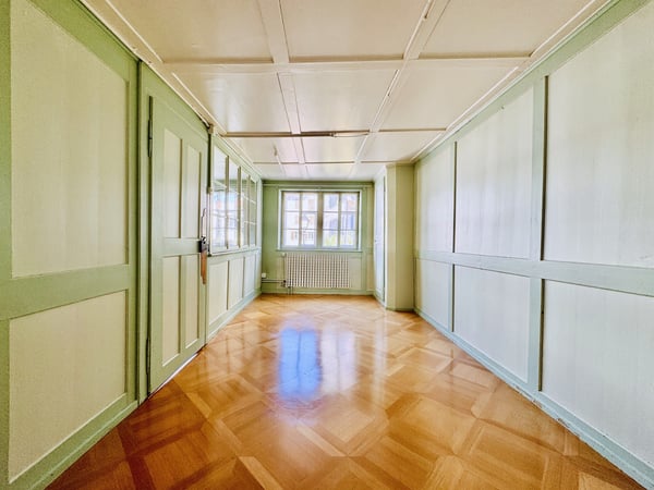 Schöne grosszügige Altbau Maisonette Wohnung im Landhausstil 7