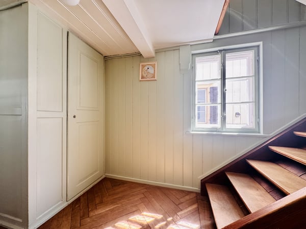 4 Zimmer Hausteil für Altbauliebhaber 8