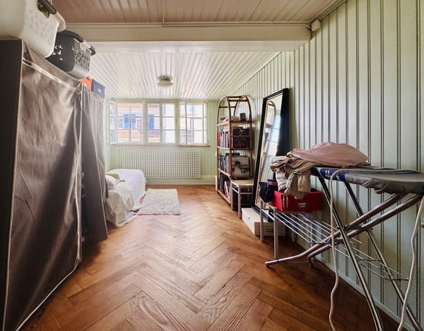 4 Zimmer Hausteil für Altbauliebhaber 11