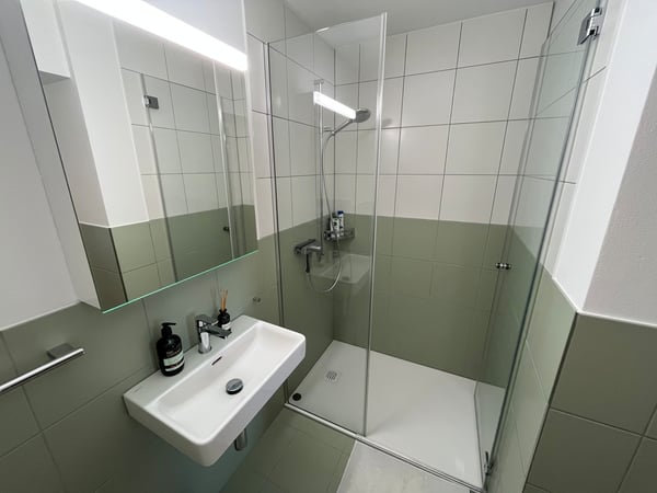 Schöne 1.0 Zimmer-Wohnung/Studio in der Nähe der Universität SG 3