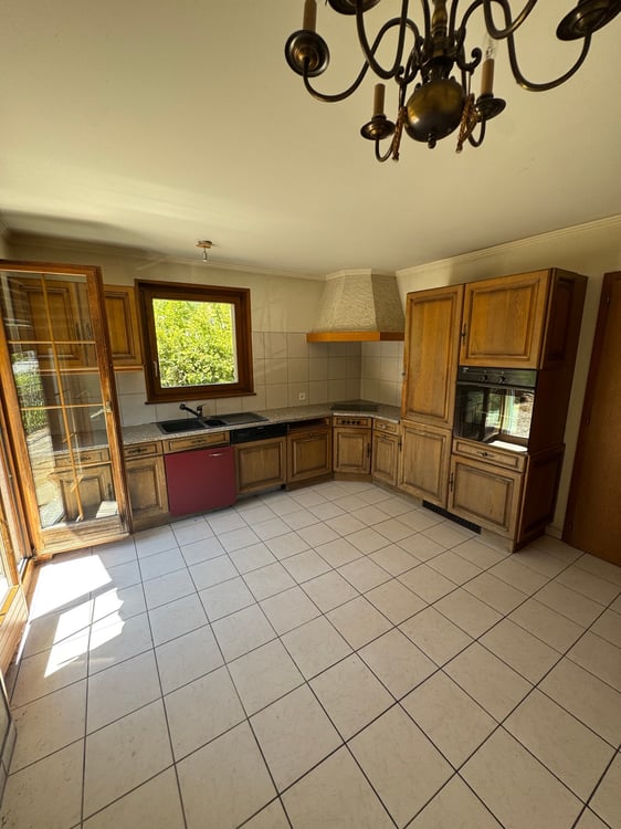 Villa avec terrain à bâtir et grange – Quartier Plantzette, Sierre 32