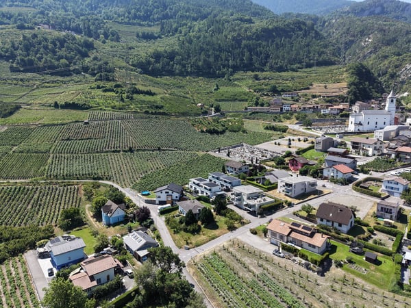 Maison familiale moderne de 5.5 pièces à Saxon – Vue panoramique sur les montagnes 23