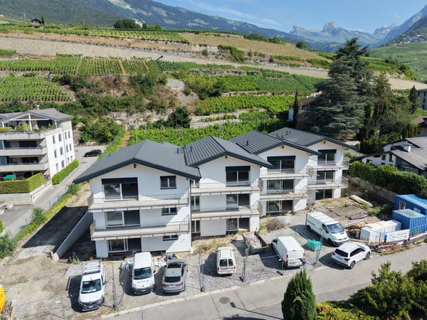 Appartement neuf de 3,5 pièces avec vue panoramique à Conthey 2