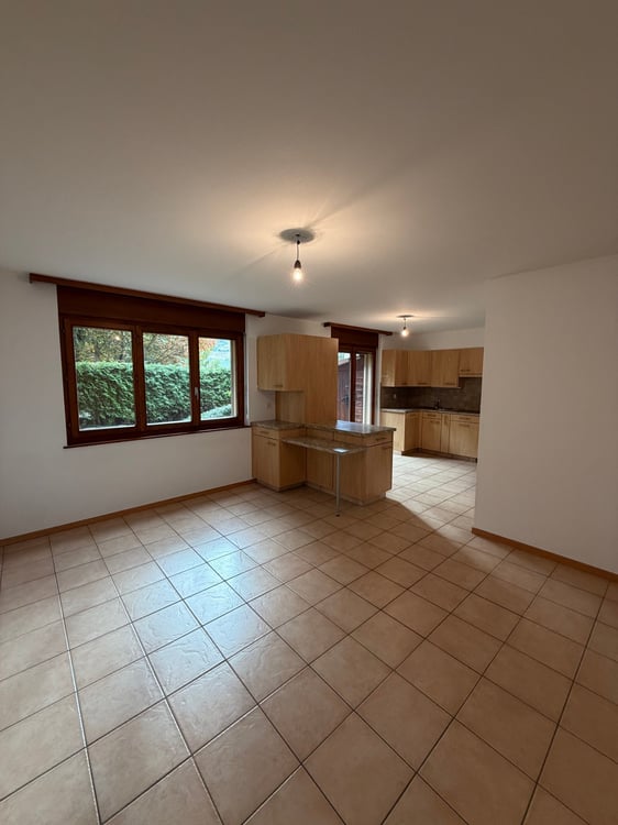 Villa à Saillon – beaux volumes et potentiel de modernisation 19