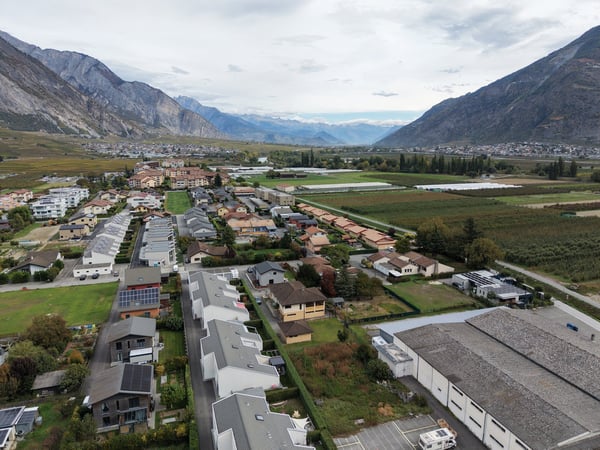 Villa à Saillon – beaux volumes et potentiel de modernisation 9
