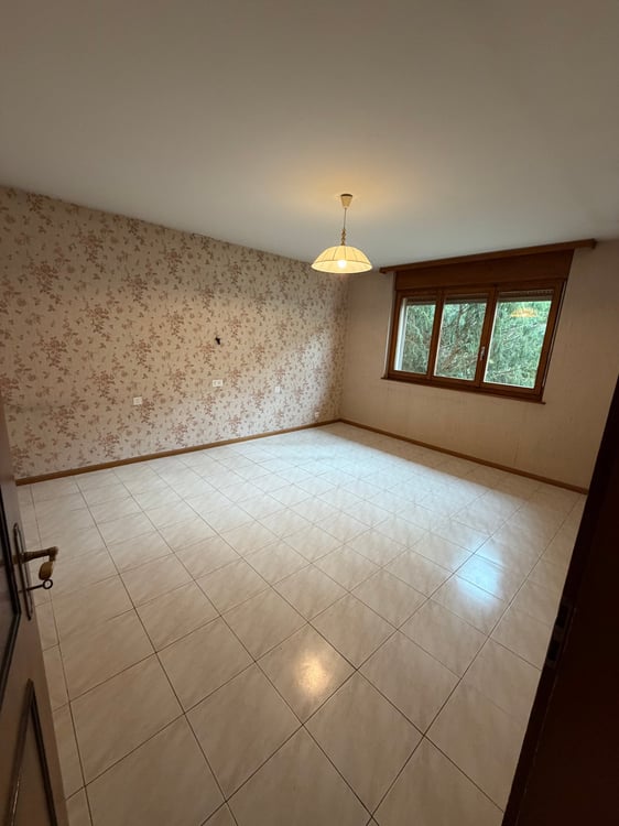 Villa à Saillon – beaux volumes et potentiel de modernisation 21