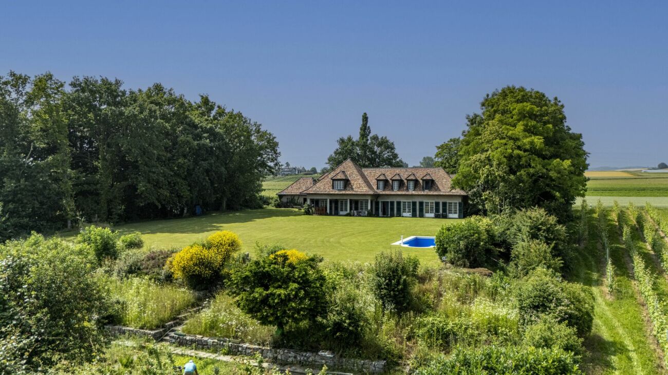 Propriété d'exception avec vue lac à Etoy