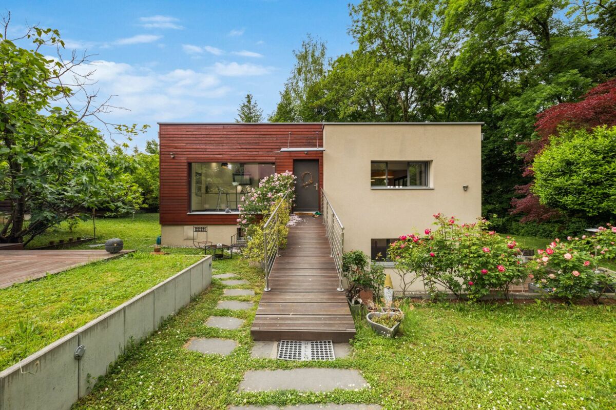 Luxe et nature à deux pas du centre - Villa privative contemporaine à Grand-Lancy