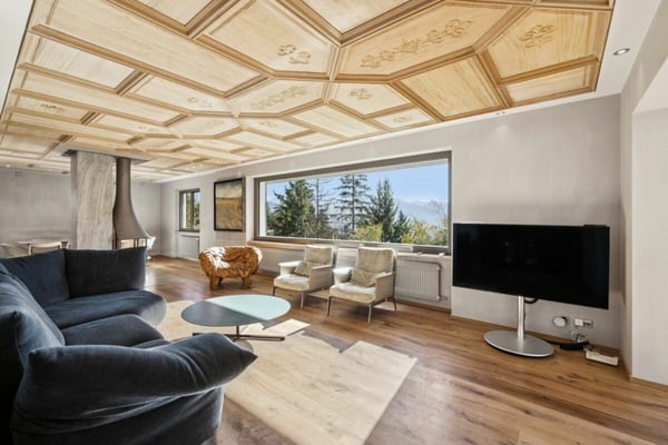 Chalet d'Exception à Crans-Montana 1