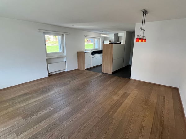 Die attraktive und schön renovierte 1-Zimmerwohnung in Sagogn 5