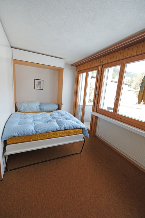 Die attraktive Wohnung an bester Lage mit Ski-in und Ski-out in Laax Murschetg 3