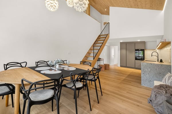 Die exklusive Traumwohnung an bester Lage mit Ski-in und Ski-out in Laax Murschetg 6