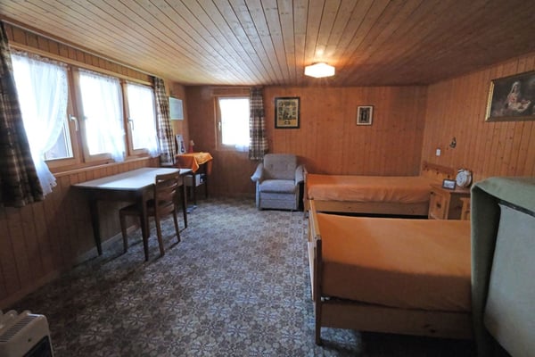 Das grosse Wohnhaus mit Stall in Schluein bei Ilanz/Glion 7
