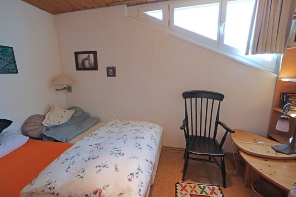 Eine 2.5-Zimmer-Wohnung mit Galerie an bester Lage in Laax 8