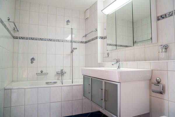 Moderne 4.5-Zimmer-Wohnung mit Jurablick in Biel 9