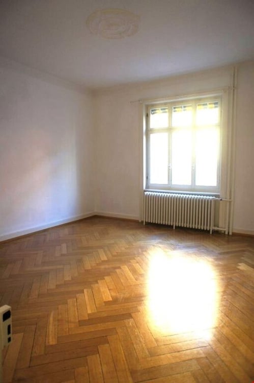 BEFRISTET bis Ende April 2026 - geräumig, hell und top zentral! 4