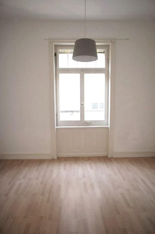 BEFRISTET bis Ende April 2026 - geräumig, hell und top zentral! 6