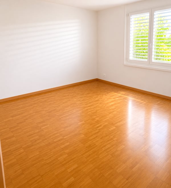 Hell und grosszügig, mit attraktivem Balkon! 5
