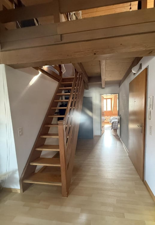 Stilvolle Dachwohnung mit Balkon und grosser Galerie! 6