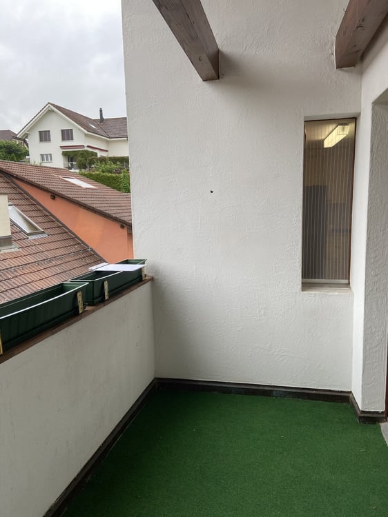Stilvolle Dachwohnung mit Balkon und grosser Galerie! 8