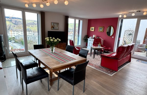 Maison mitoyenne avec viager occupé 5 ans et terrain annexe constructible 7