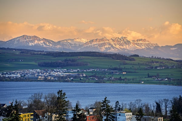Exklusive Attika mit Panoramablick über den Sempachersee 5