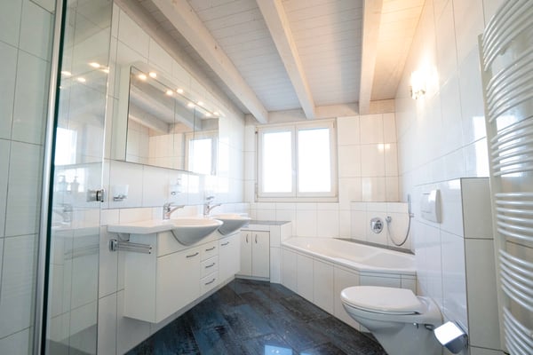 Mietwohnung mit Weite, Licht und besonderem Charme 5