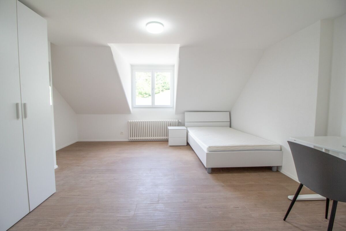 Camere arredate e rinnovate di recente in appartamenti condivisi - ideali per gli studenti o i single