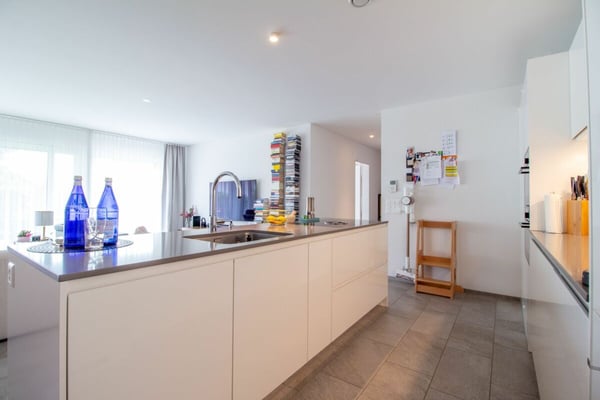 Moderne und helle 3.5-Zimmer- Gartenwohnung im steuergünstigen Winkel 6