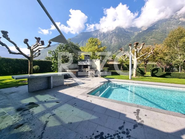 Architect-designed villa with swimming pool and sauna - Fully 11