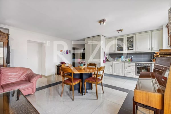 deux pas du Château de Chillon ? Superbe 1.5 pièces avec vue sur le lac 3