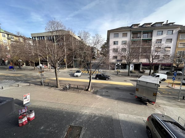 Grand bureau à louer idéalement situé au centre-ville de Sion 10