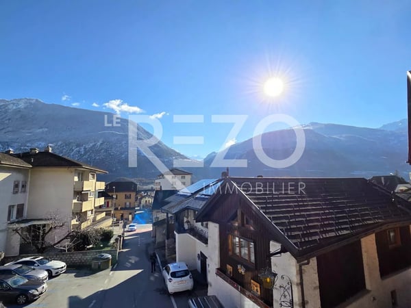 Maison villageoise individuelle + 2.1 pièces - Entièrement rénovés - Sierre 4