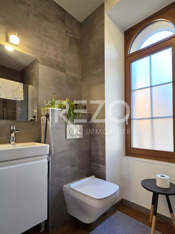 Maison villageoise individuelle + 2.1 pièces - Entièrement rénovés - Sierre 7