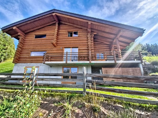 Magnifique chalet avec vue panoramique à Nax 1