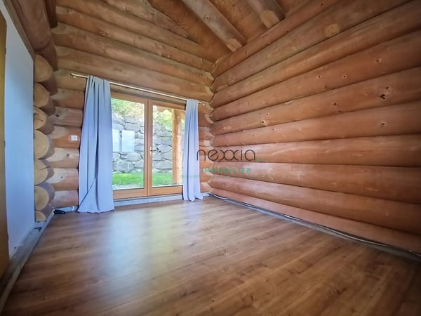 Magnifique chalet avec vue panoramique à Nax 7