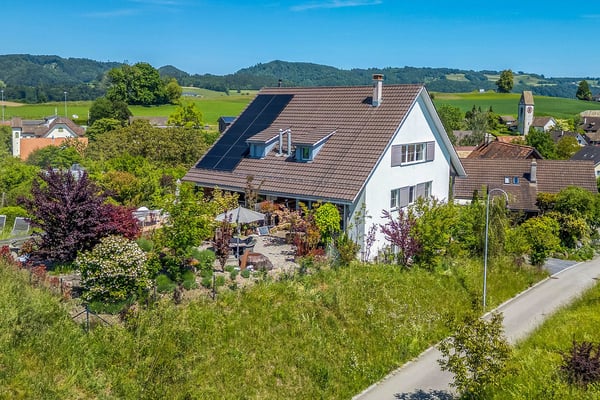 Wohntraum mit Garten und Alpenpanorama 1