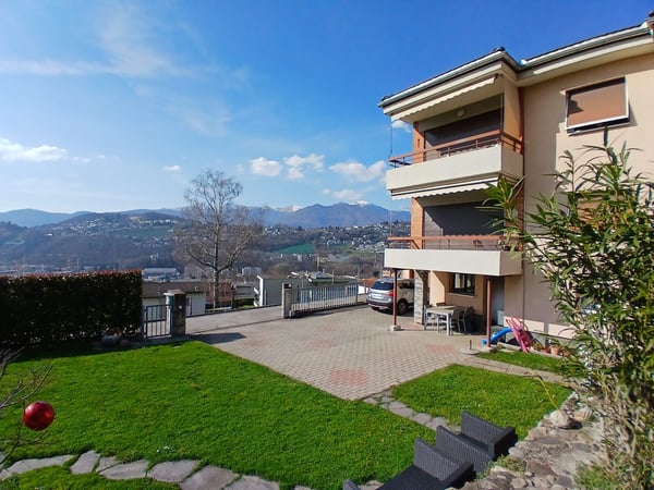 Villa Bifamiliare in vendita 3