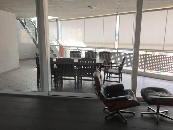 Luxurious 1.5-Room Penthouse with Panoramic Views in Pregassona 3