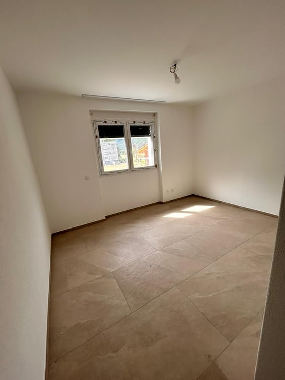 Casa Bifamiliare di 4.5 Locali a Cresciano 6