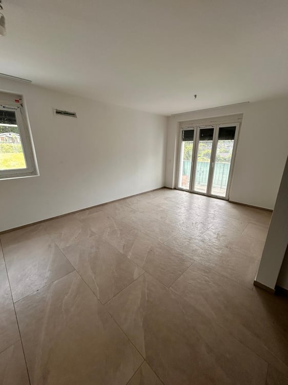 Casa Bifamiliare di 4.5 Locali a Cresciano 5