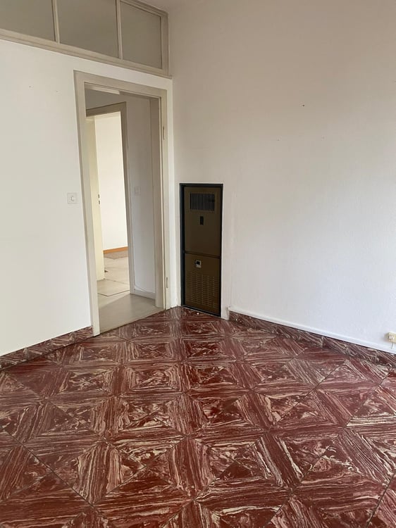 Balerna appartamento attico di 3,5 locali da ristrutturare 3