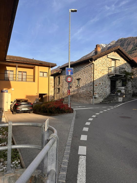 Appartamento arredato di 3.5 locali a S. Antonino 2