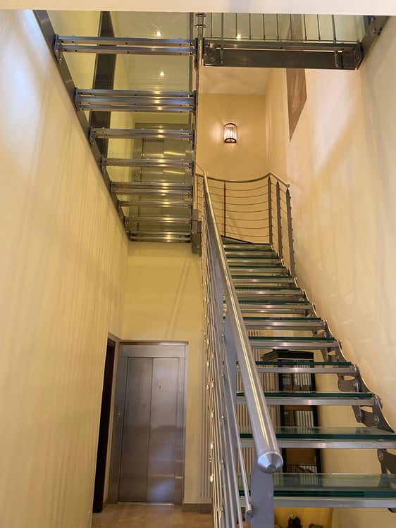 Splendida Casa Colonica di 12 Locali con Vigneto a Breganzona 10